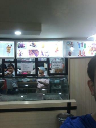 Jal Mahal Ice Cream Parlour